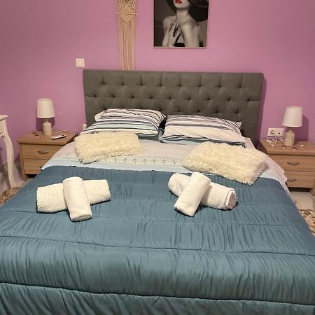 Home Nadia Corinth Ngoại thất bức ảnh
